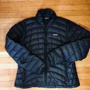 Patagonia women’s large puffer coat